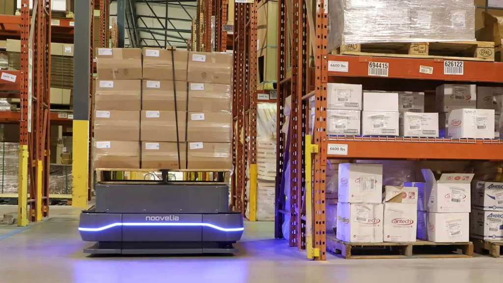 Article : 7 avantages clés d’investir dans les véhicules industriels autonomes - Noovelia